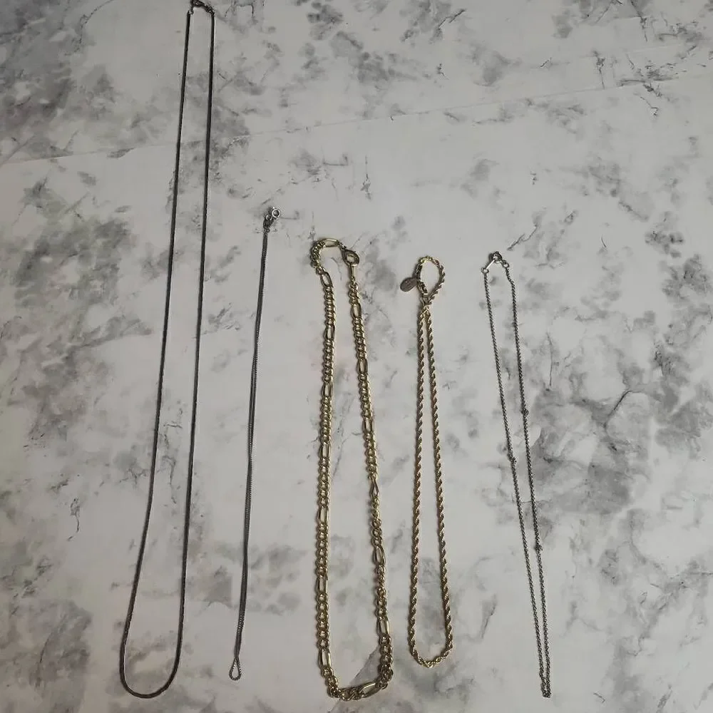 ‎Vintage Necklace Chains Bundle